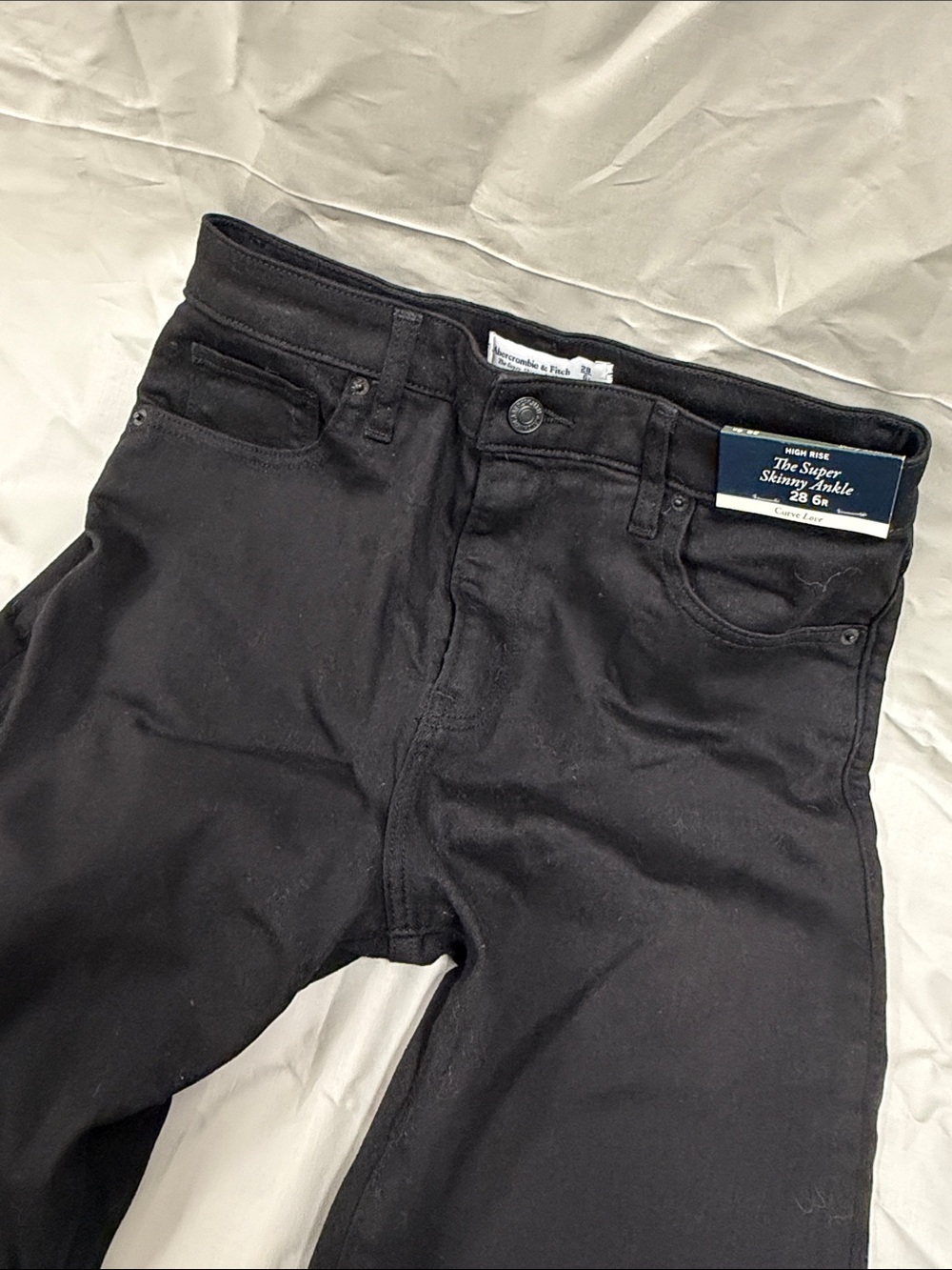 Abercrombie & Fitch Woman’s Black Curve Love Super Skinny Ankle Jeans